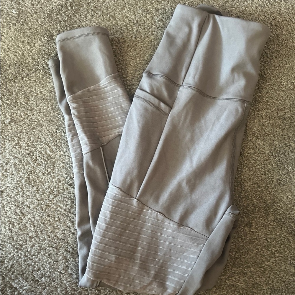 Body Glove Gray Leggings
